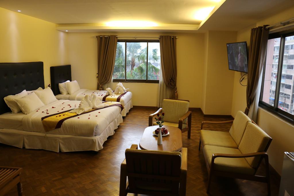 יאנגון Queen'S Park Hotel מראה חיצוני תמונה
