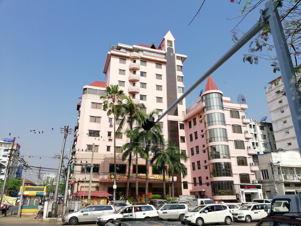 יאנגון Queen'S Park Hotel מראה חיצוני תמונה
